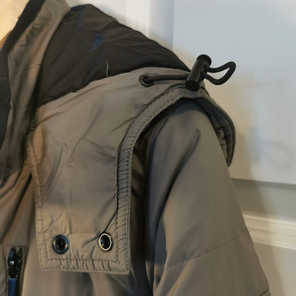 London Fog - Women's Hooded Winter Parka Size M - Picture 7 of 10